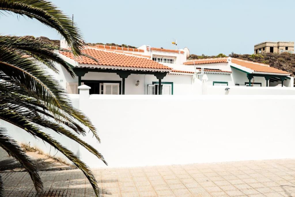 Villa Acogedora Casa En Abades En Tranquila Urbanizacion Exterior foto